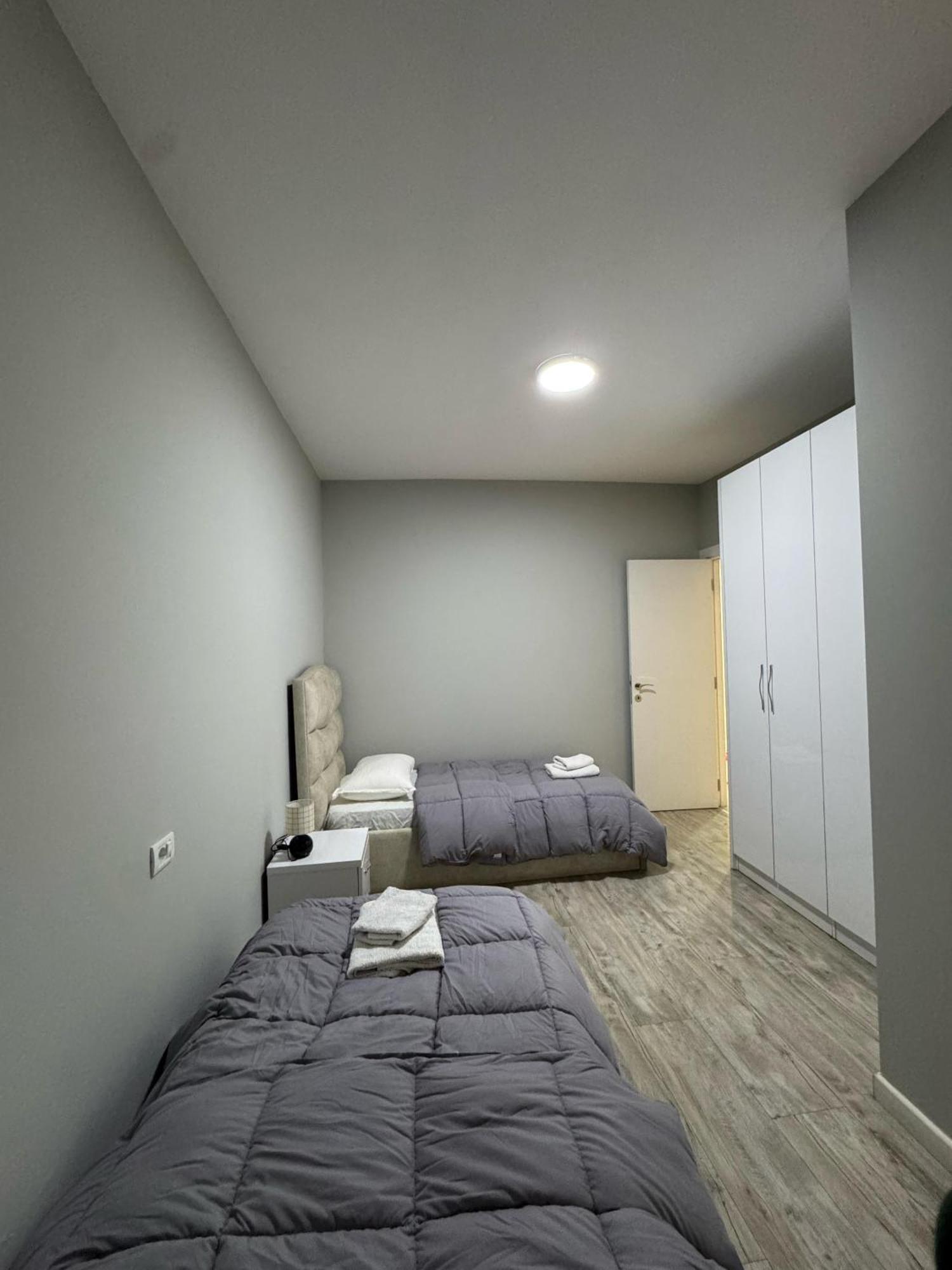 Apartment Denny's Center 2 Tirana