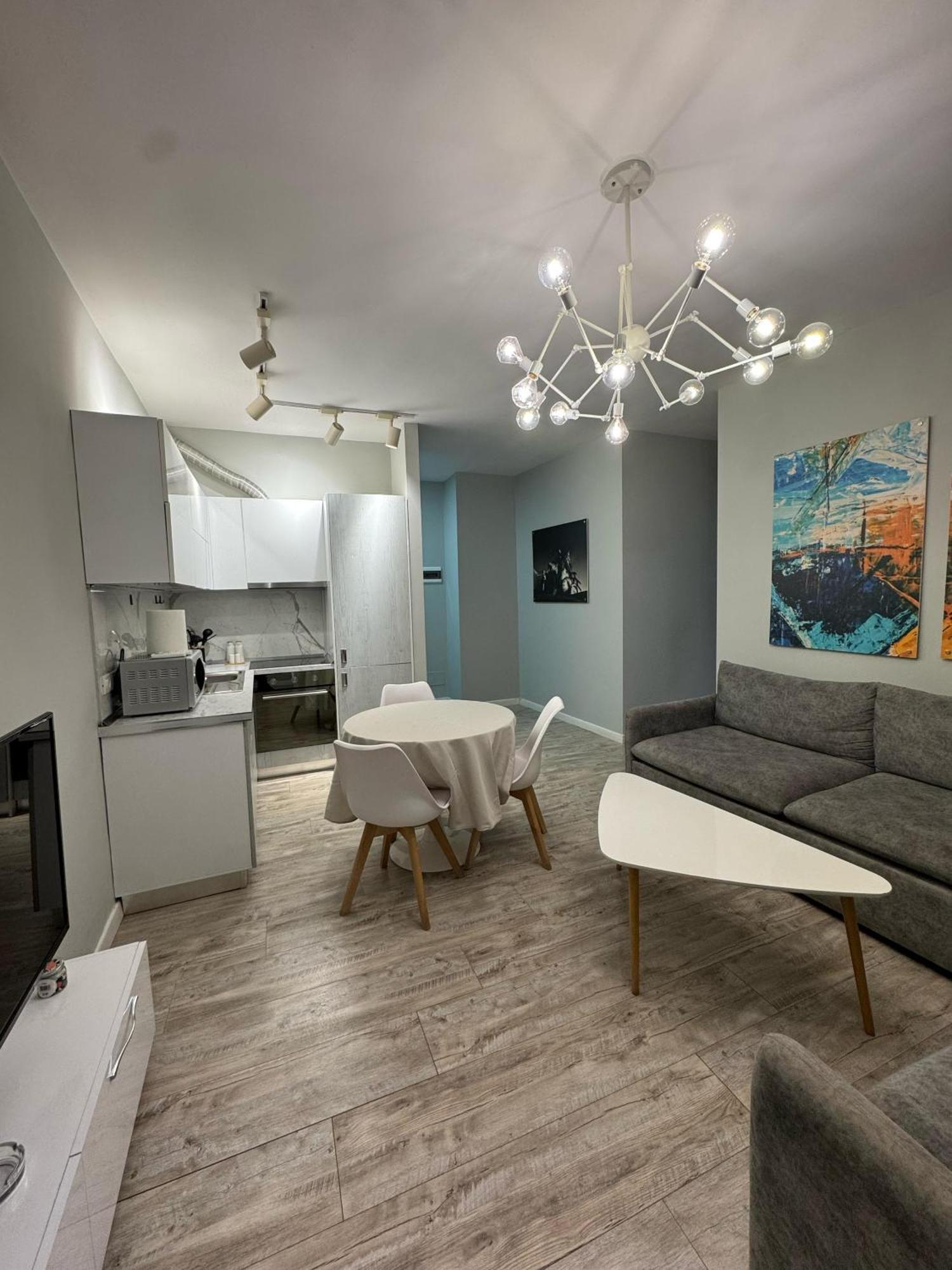Apartment Denny's Center 2 *